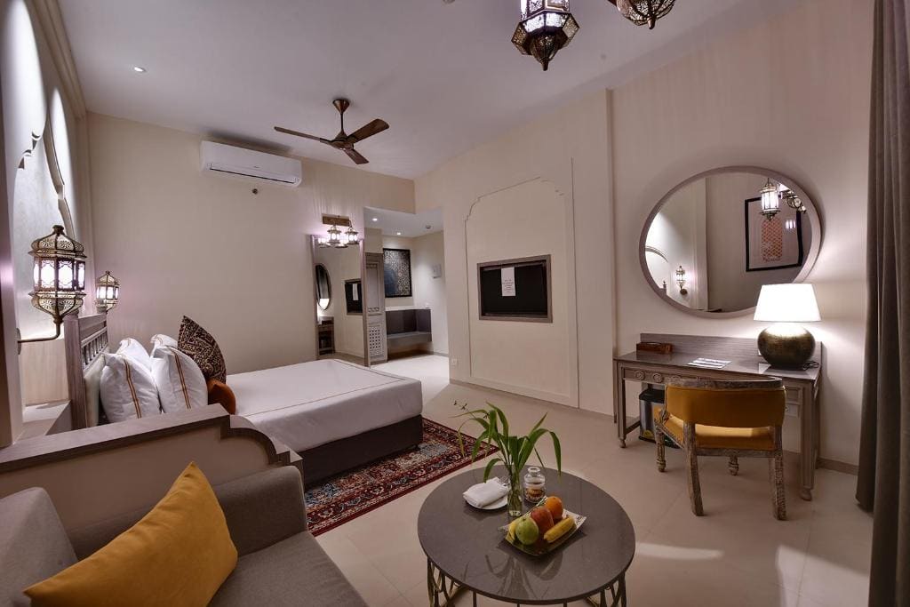 Hazel Suite Room room - Image 2