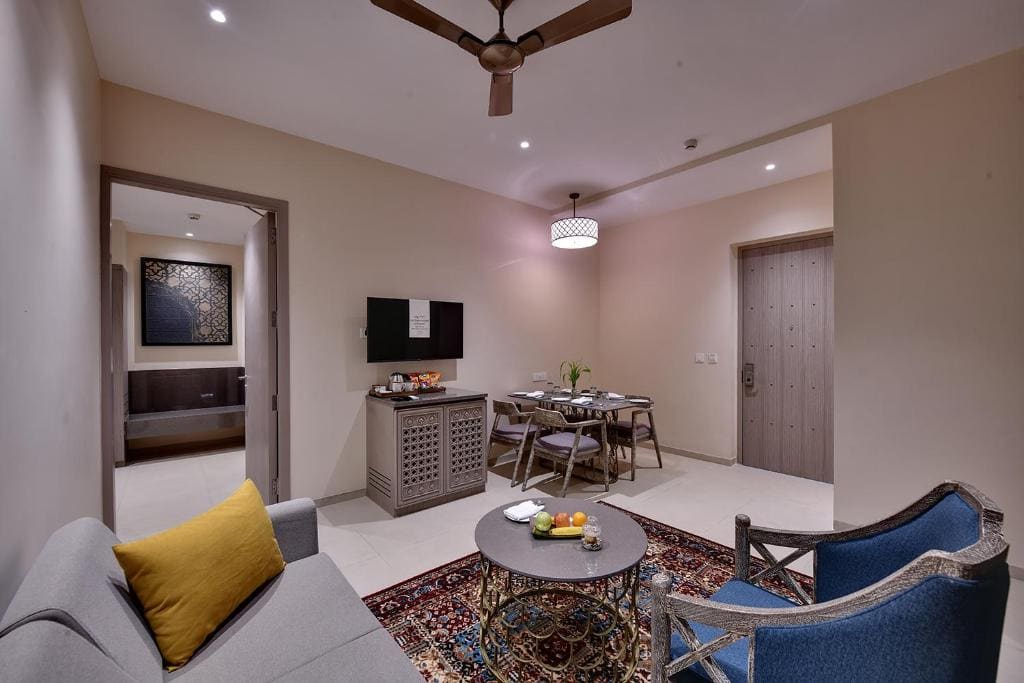 Hazel Suite Room room - Image 3