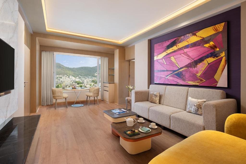 Suite room - Image 3