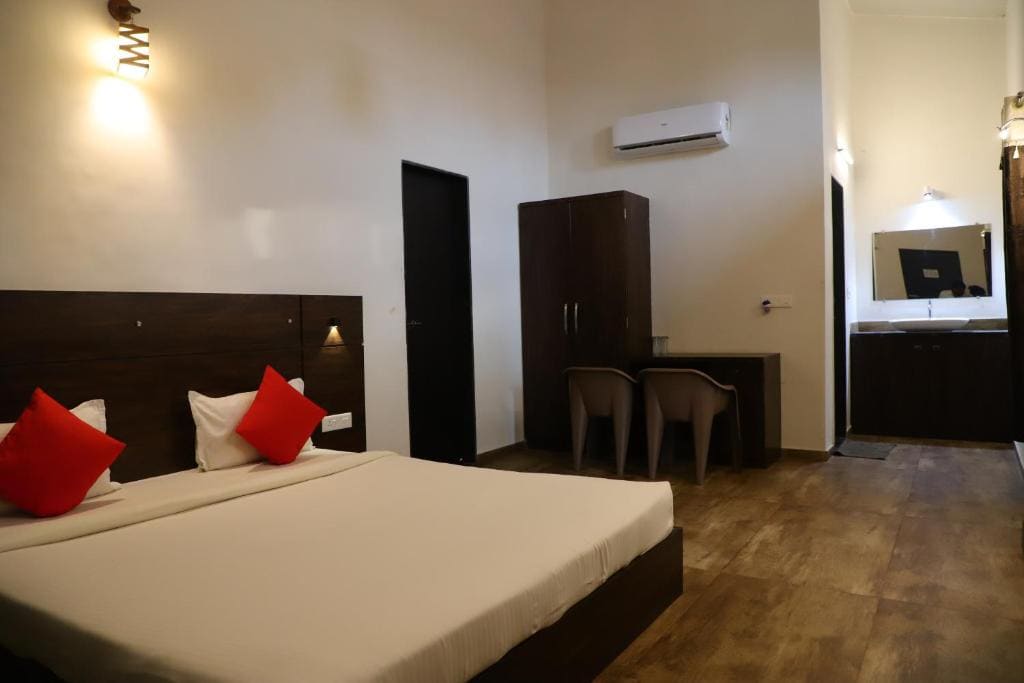 Deluxe Double Room room - Image 1