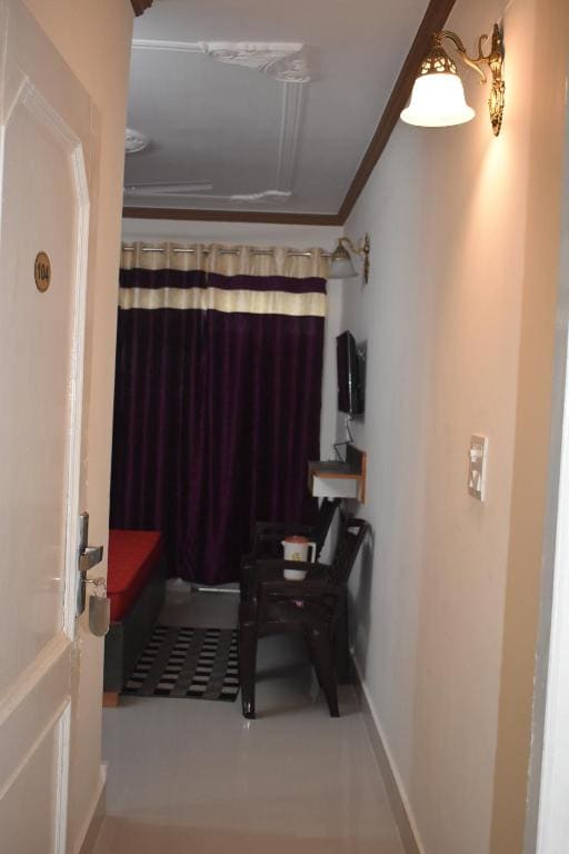 Large Double Room room - Image 2