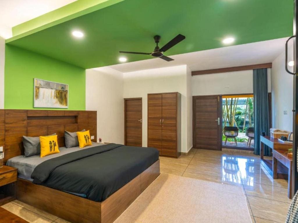 Standard Quadruple Room room - Image 1