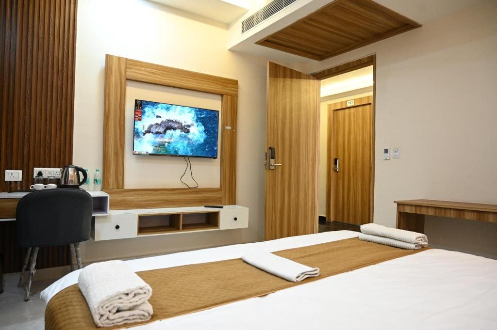 Superior King Room room - Image 2