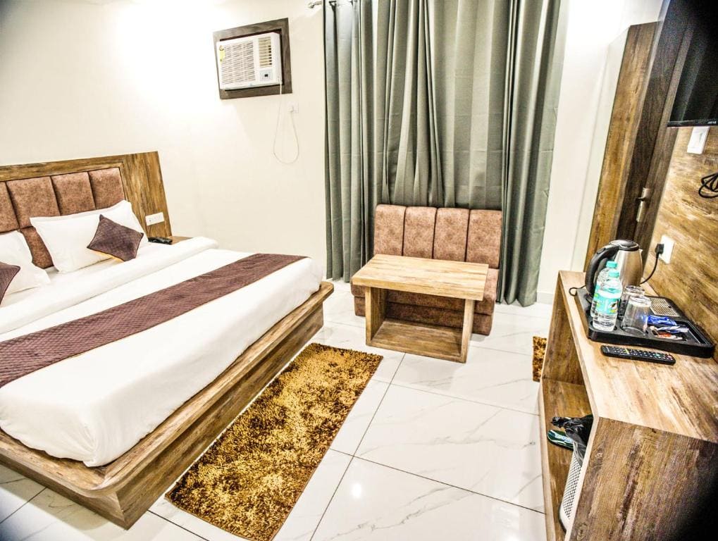 Superior Double Room room - Image 3