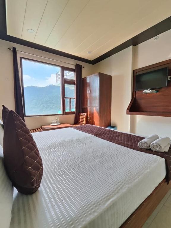 Executive Double Room room - Image 3