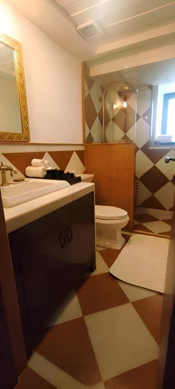 Luxury Room with a Patio room - Image 2