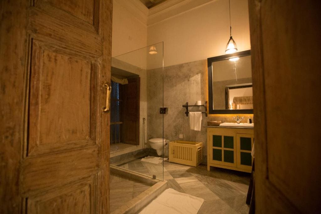 Superior Double Room room - Image 3