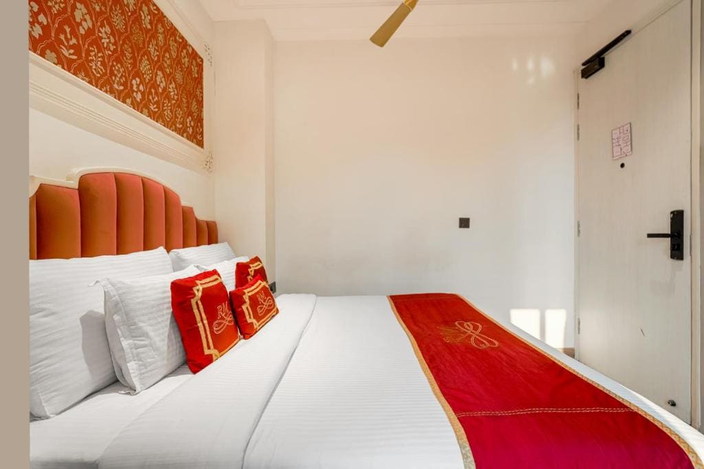 Superior Double Room room - Image 3