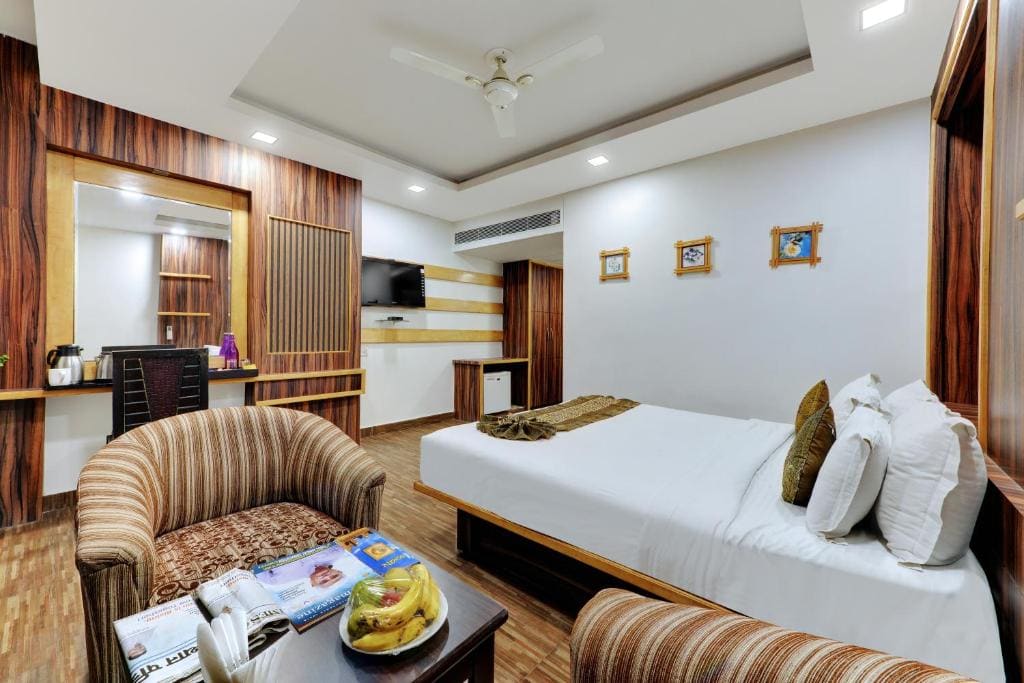 Deluxe Double Room room - Image 3