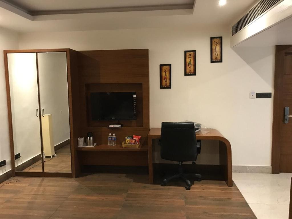 Business Suite room - Image 3