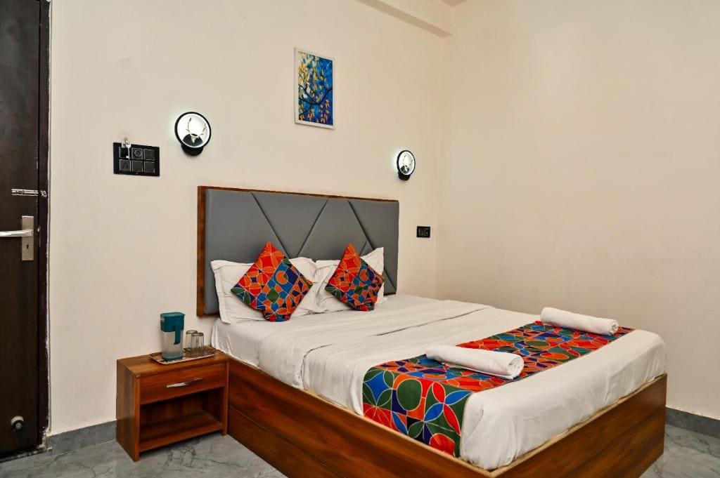 Standard King Room room - Image 1