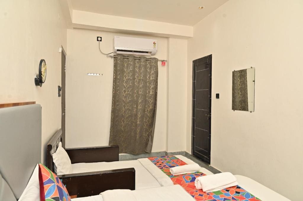 Superior King Room room - Image 3