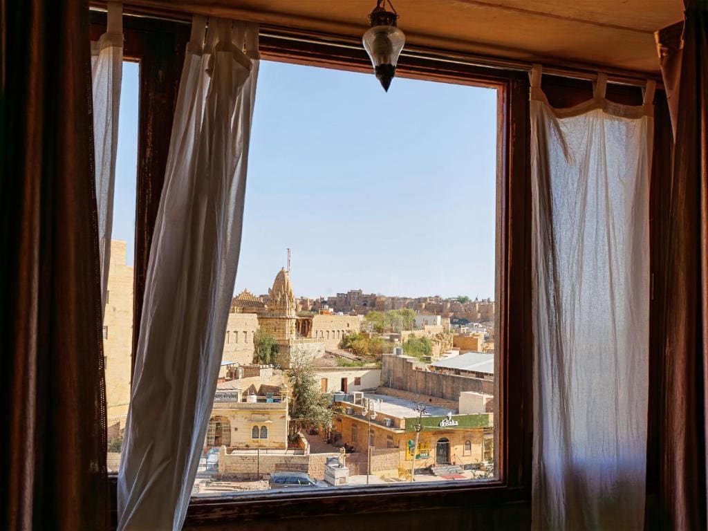 Deluxe Double Room with Castle View room - Image 1