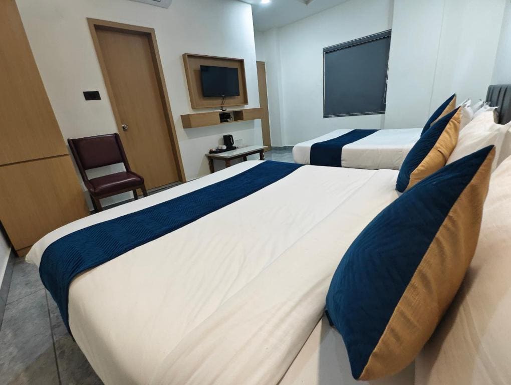 Deluxe Double Room room - Image 2