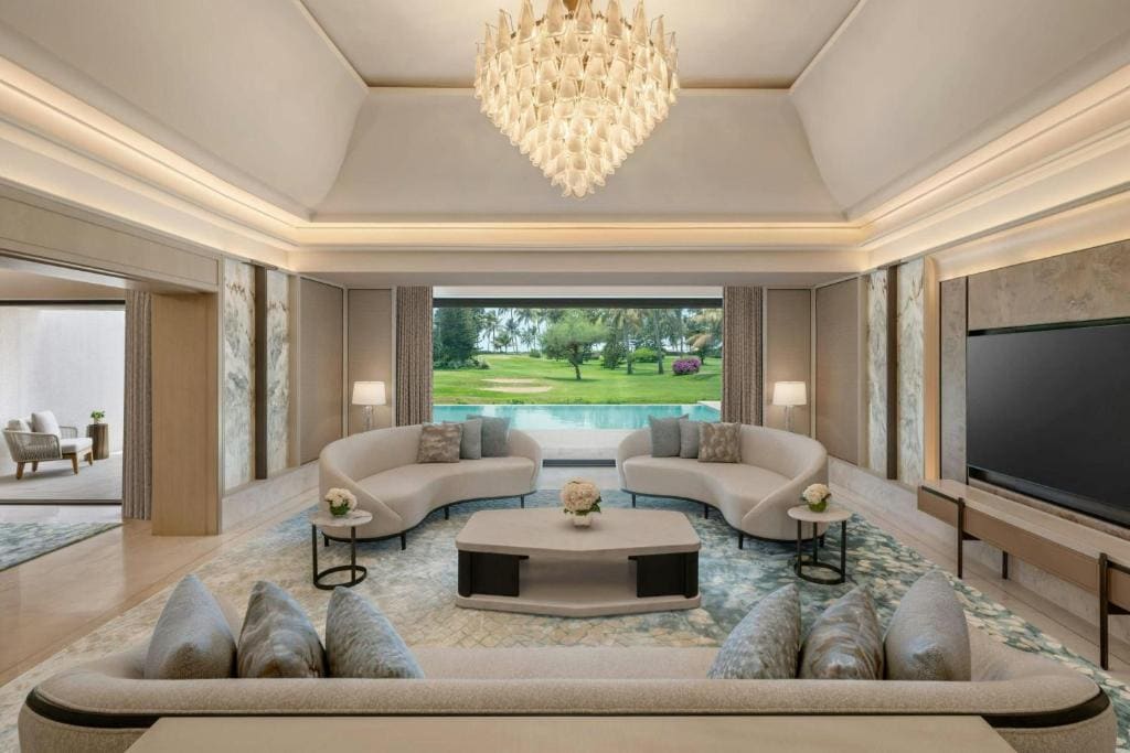 Presidential Villa, 3 Bedroom Villa, Golf View, Plunge Pool- Private round trip Dabolim airport transfers room - Image 2