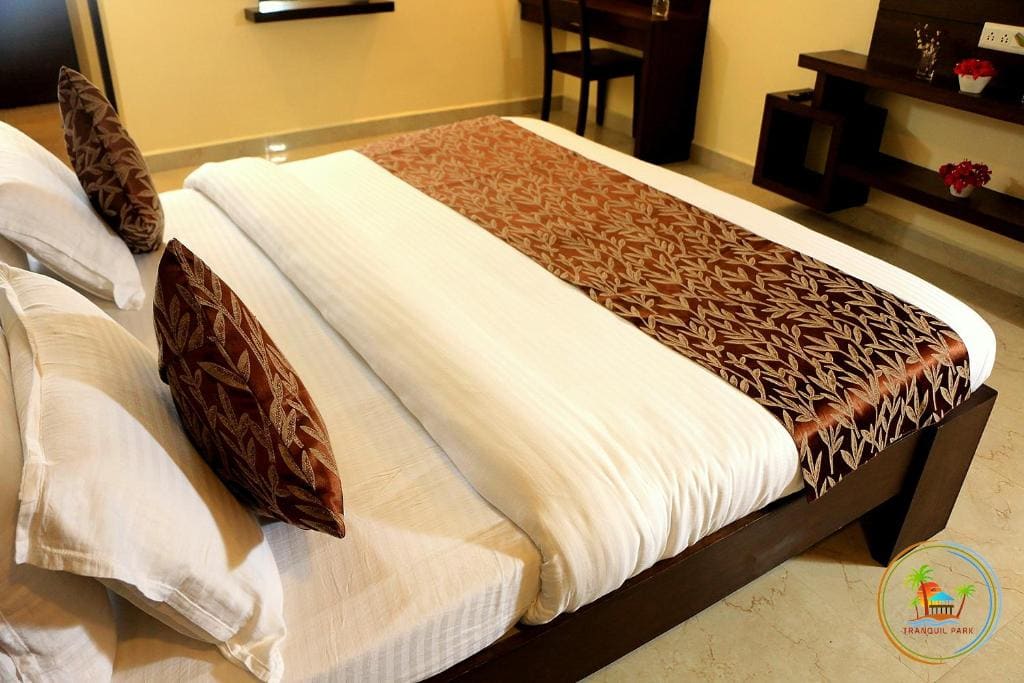 Deluxe Room room - Image 3