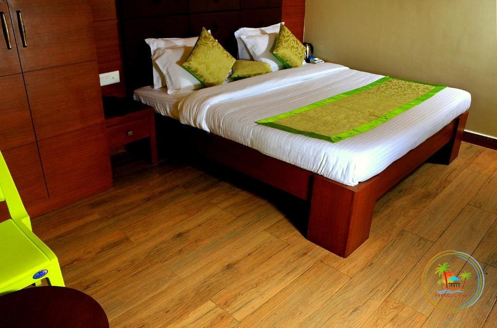 Deluxe Double Room room - Image 2