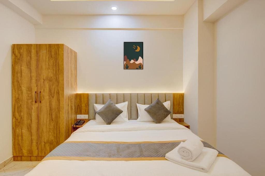 Budget Double Room room - Image 3