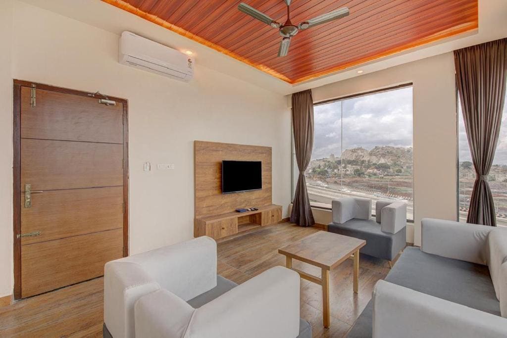 Suite room - Image 2
