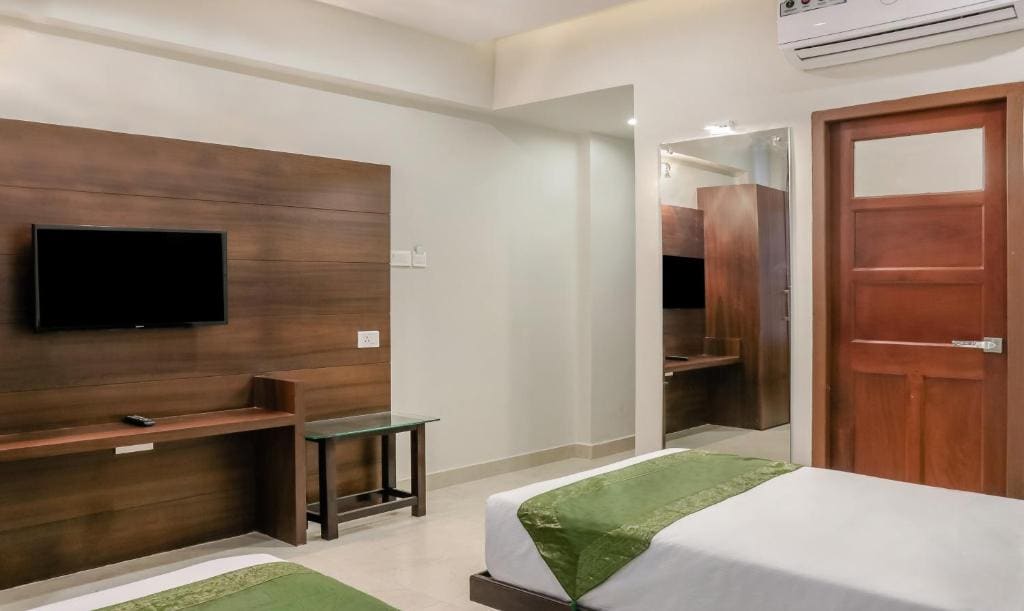Standard Double or Twin Room room - Image 2