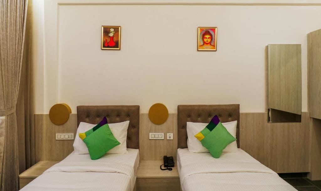 Standard Double Room room - Image 3