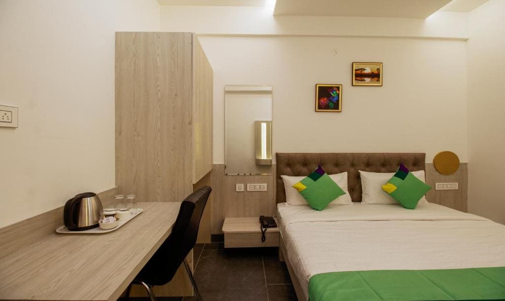 Standard Double Room room - Image 2