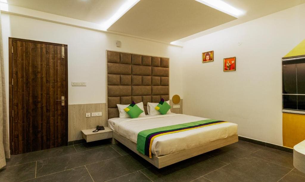 Deluxe Double Room room - Image 1