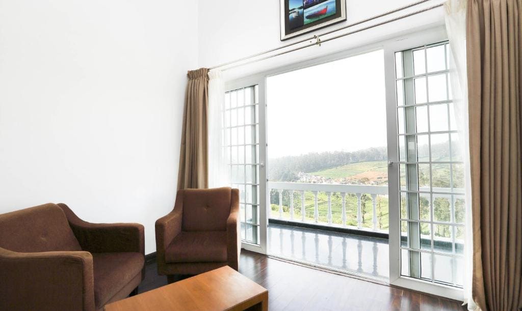 Deluxe Room with Mountain View room - Image 3