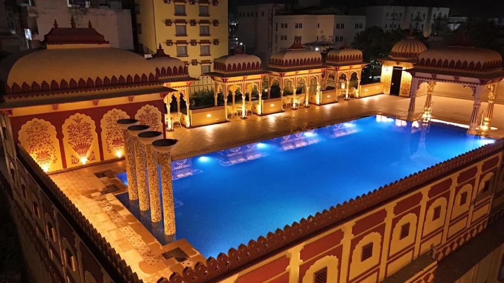 Royal Deluxe- Enjoy 20% Discount of Spa Services room - Image 1