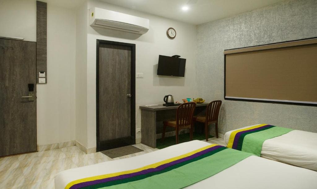 Deluxe Double Room room - Image 3