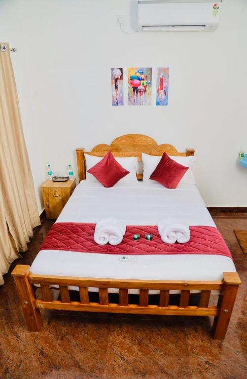 Budget Double Room room - Image 3
