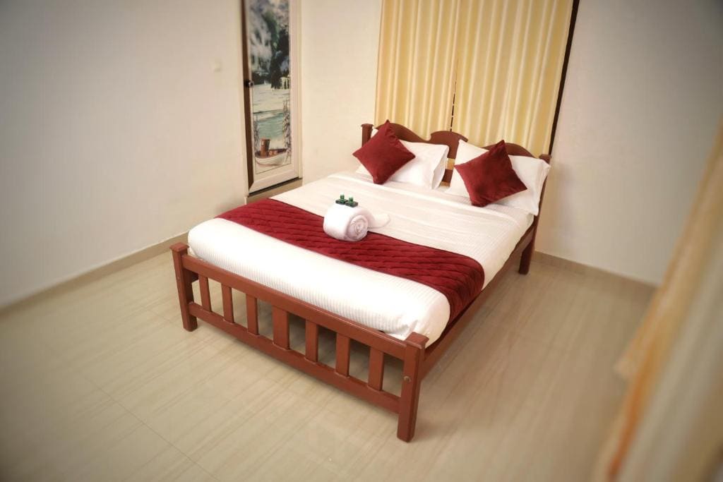 Deluxe Room room - Image 3