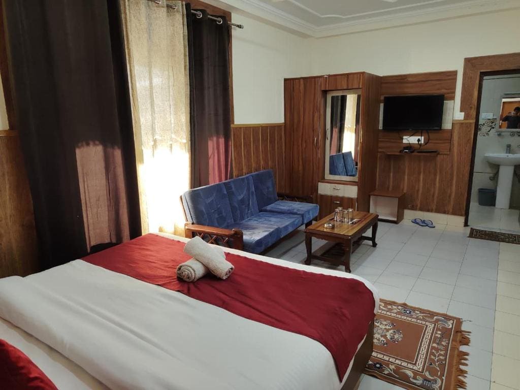 Economy Double Room room - Image 3