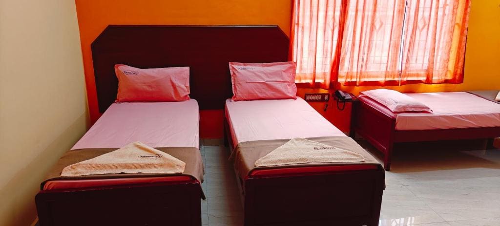 Deluxe Double Room room - Image 3