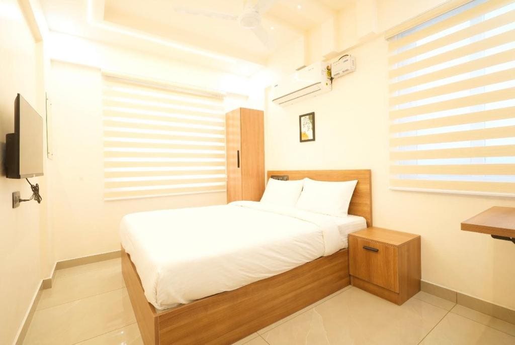 Deluxe Double Room room - Image 2