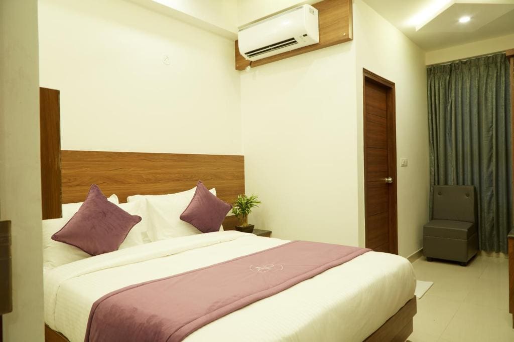 Double or Twin Room room - Image 3