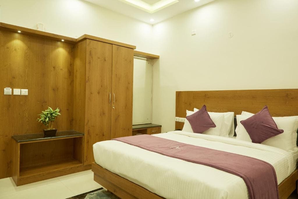 Double or Twin Room room - Image 2