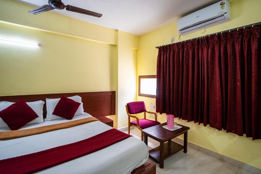 Deluxe Double Room room - Image 2