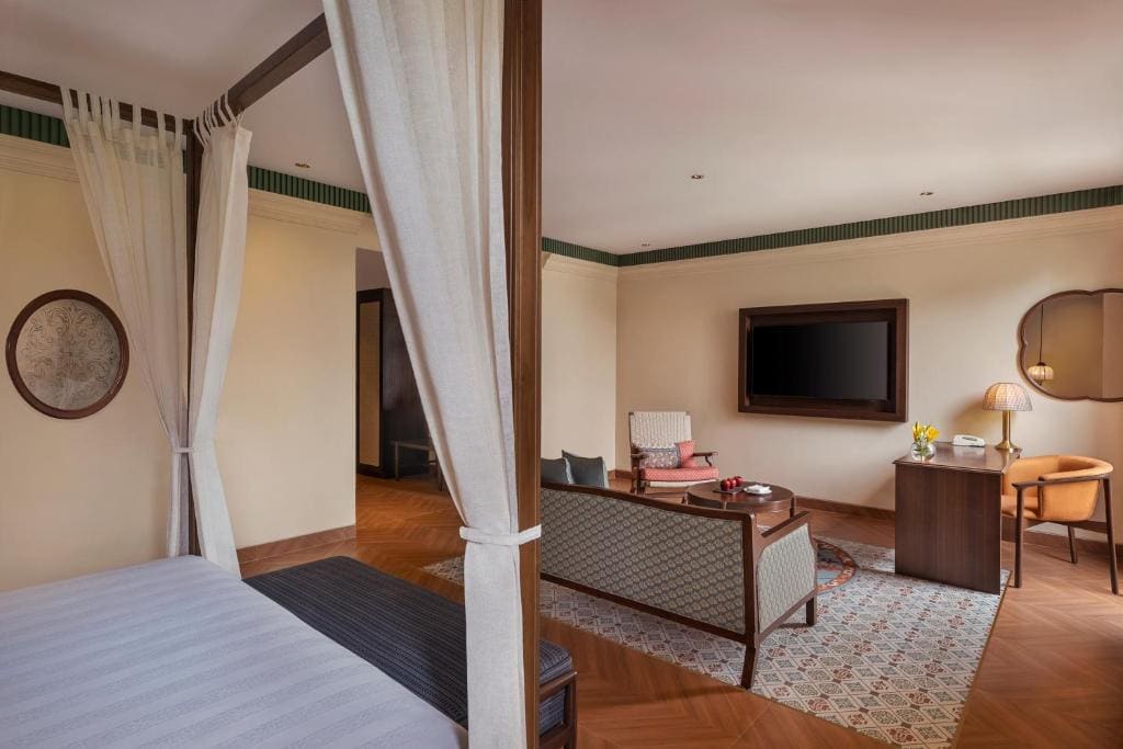 Superior Double Room room - Image 2