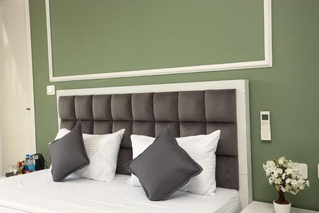 Standard Double Room room - Image 3