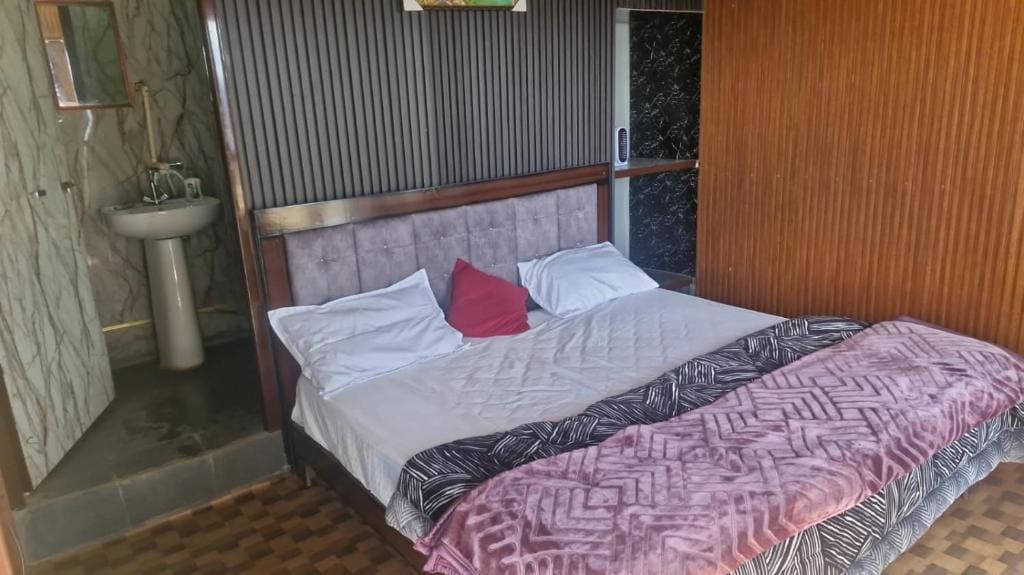Cottage room - Image 1