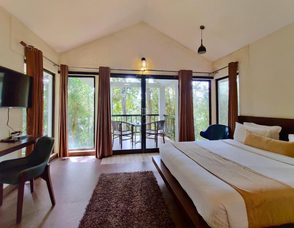 Deluxe Double Room room - Image 1