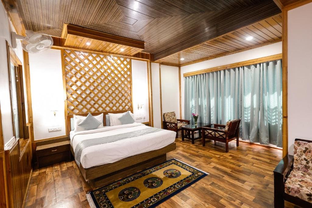Deluxe Double Room room - Image 3