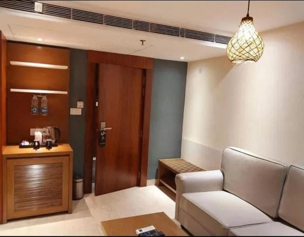 Suite room - Image 3