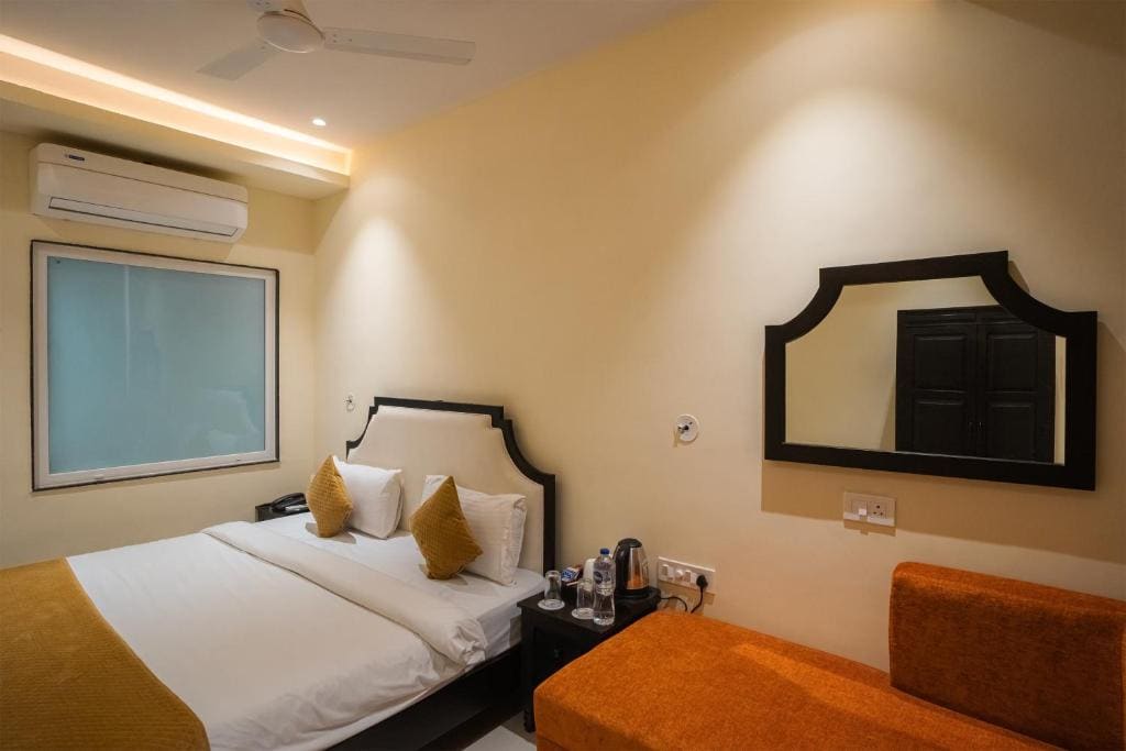 Deluxe Double Room room - Image 1