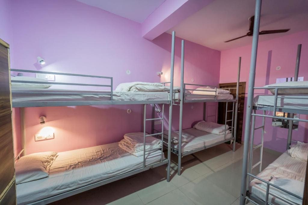 Bed in 6-Bed Mixed Dormitory Room room - Image 2