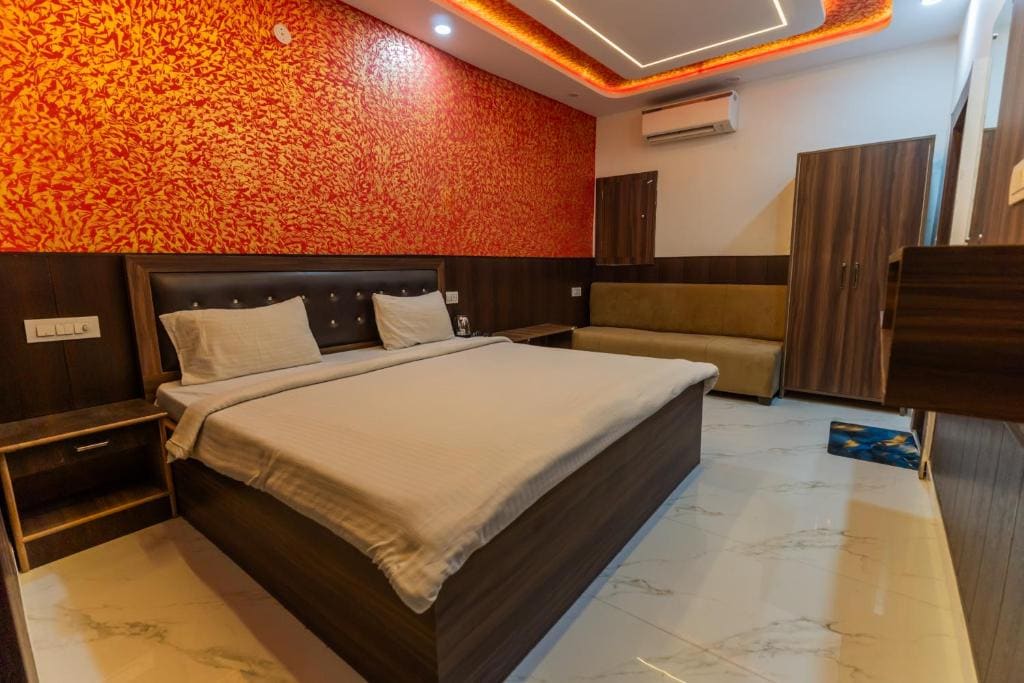 Deluxe Double Room room - Image 1