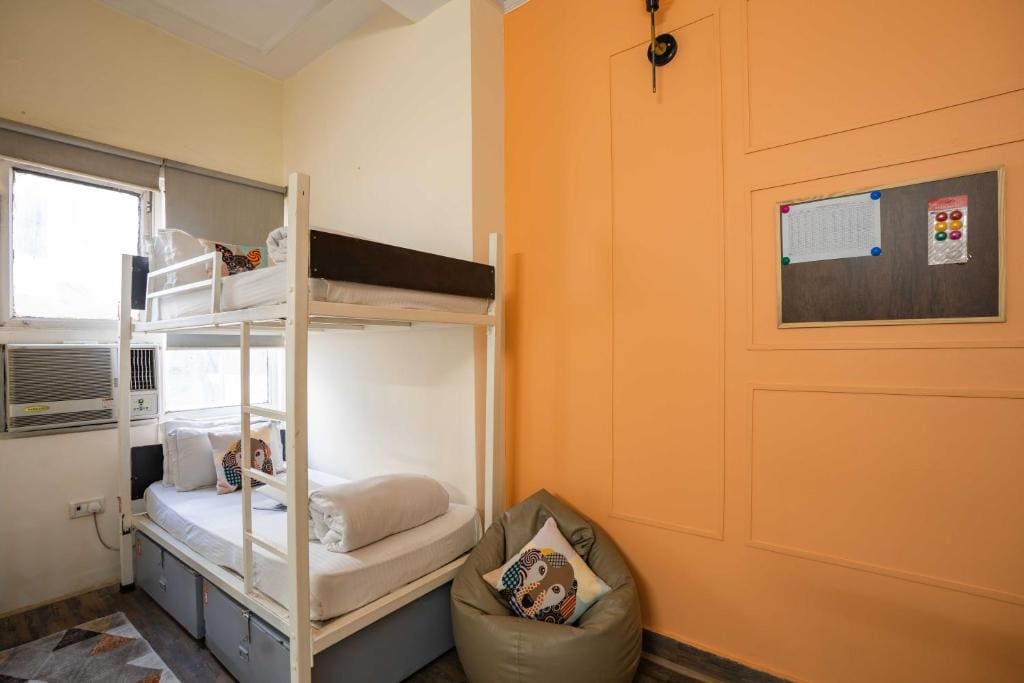 Bed in 8-Bed Dormitory Room room - Image 3