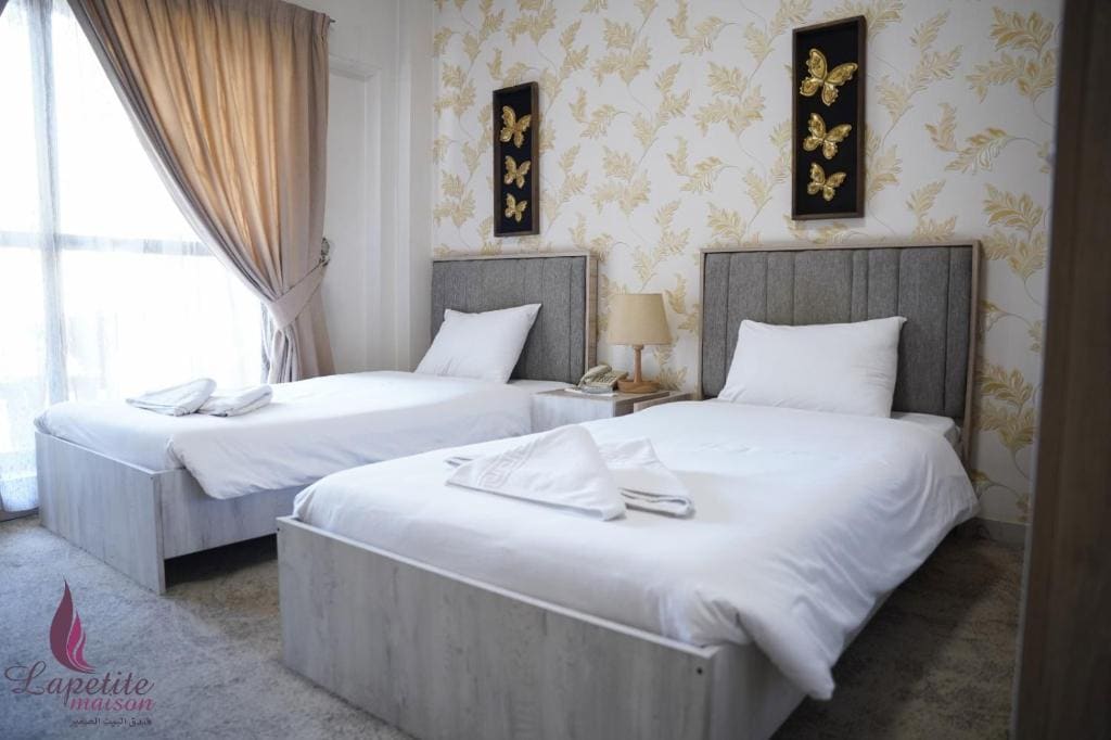 One-Bedroom Suite room - Image 1