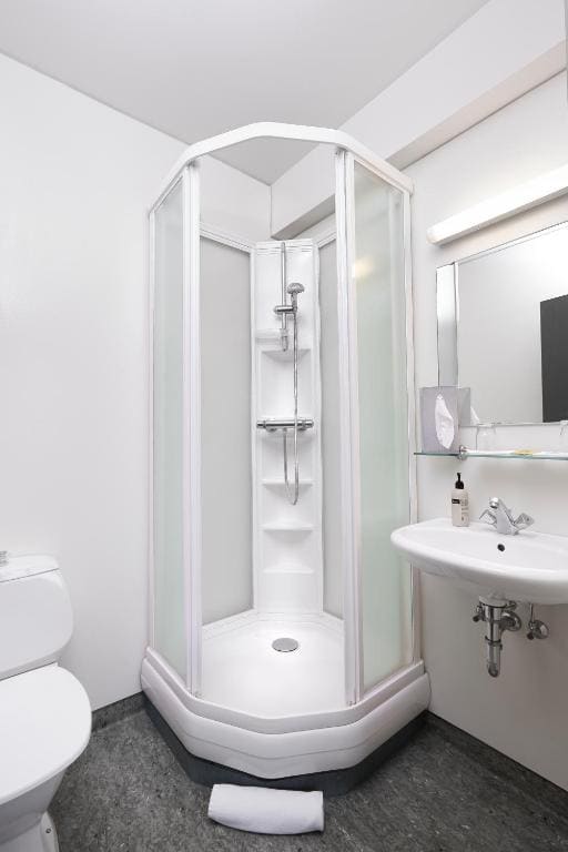 Economy Single Room room - Image 1